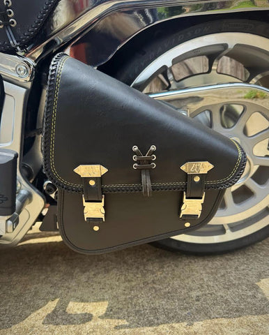 Swingarm Bag - 2025 Gray Ghost matching