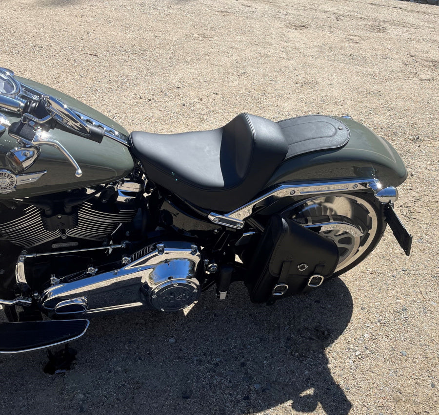 Fender bib - Harley Fatboy - Mustang Matching Black